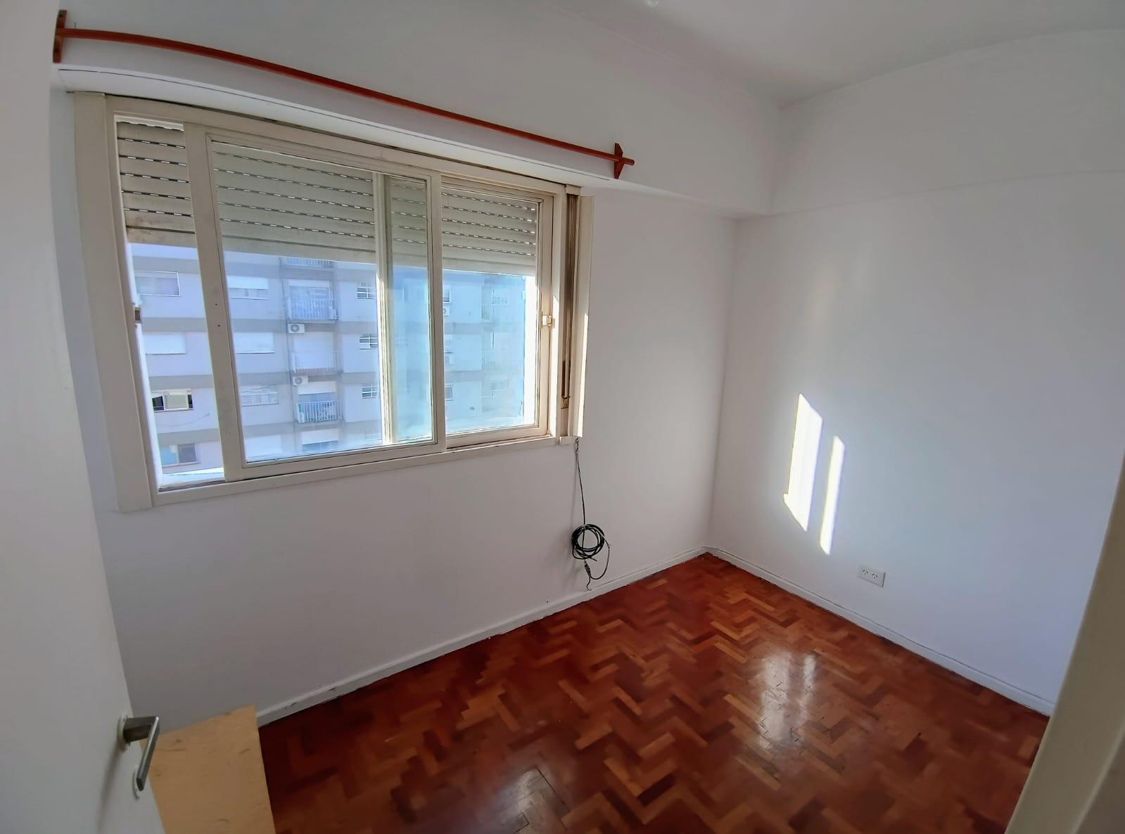 6573835_14642185512979019559772623601399202978361003488535130683629832500395353437732